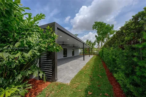 7461 SW 139th Avenue Miami FL 33183