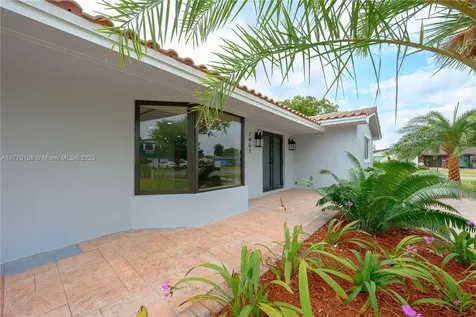 7461 SW 139th Avenue Miami FL 33183
