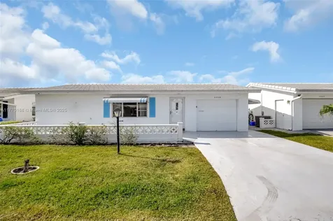 2206 SW 20th Way Boynton Beach FL 33426