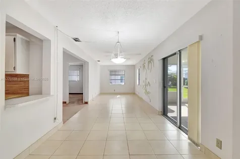 2206 SW 20th Way Boynton Beach FL 33426