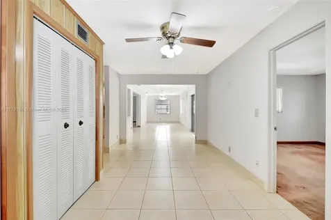 2206 SW 20th Way Boynton Beach FL 33426