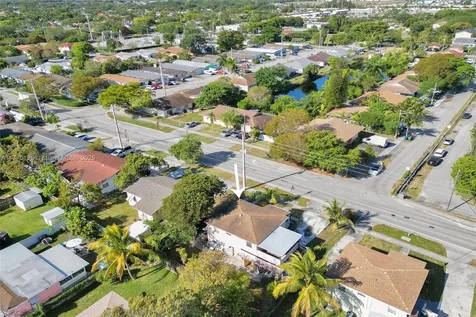 731 SW 8th Avenue Hallandale Beach FL 33009