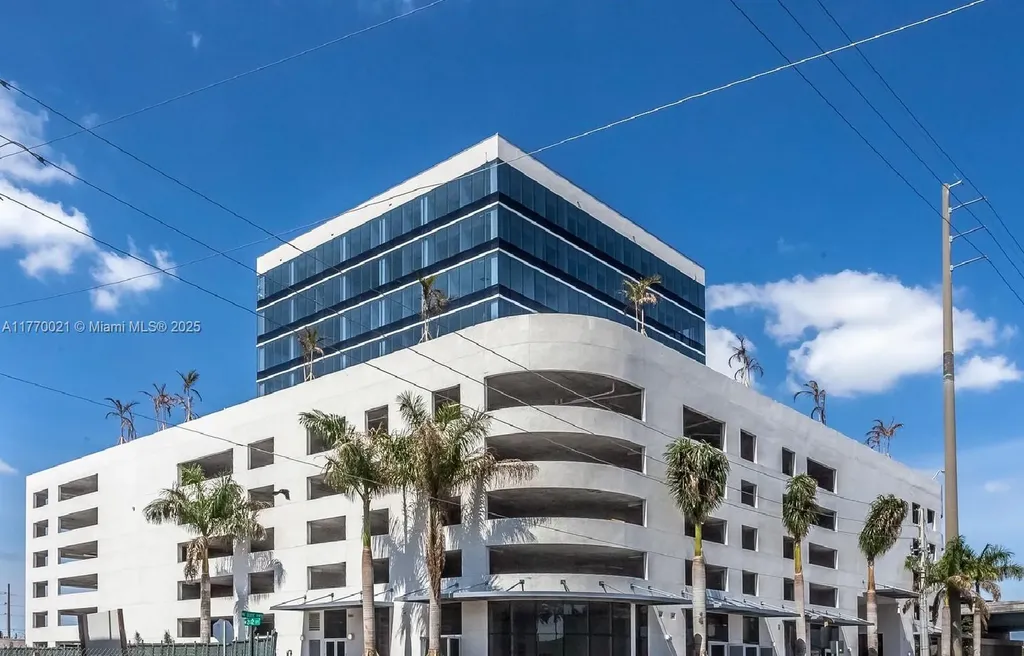 20200 W Dixie Highway 1102 Highway Miami FL 33180