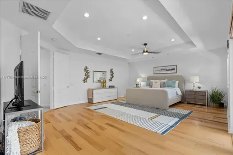 1427 Victoria Isle Drive Weston FL 33327