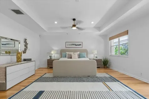 1427 Victoria Isle Drive Weston FL 33327