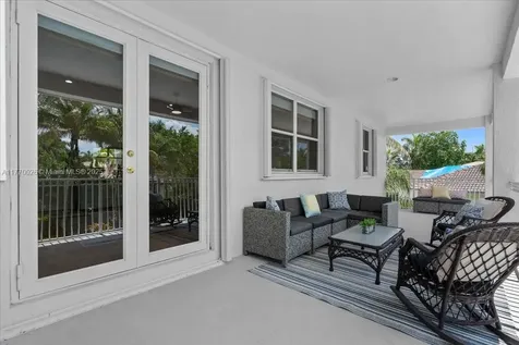 1427 Victoria Isle Drive Weston FL 33327