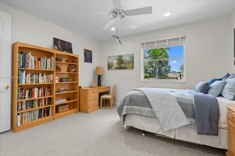 1427 Victoria Isle Drive Weston FL 33327