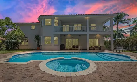 1427 Victoria Isle Drive Weston FL 33327