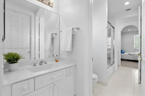 1427 Victoria Isle Drive Weston FL 33327
