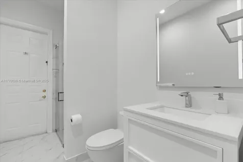 1427 Victoria Isle Drive Weston FL 33327