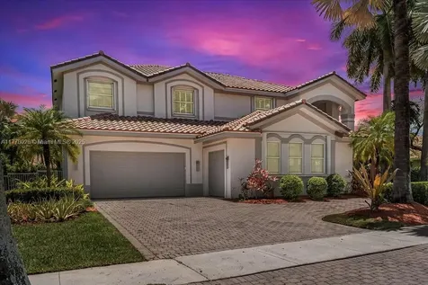 1427 Victoria Isle Drive Weston FL 33327