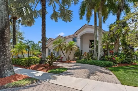 1427 Victoria Isle Drive Weston FL 33327