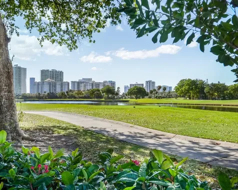 3475 N Country Club Drive Aventura FL 33180