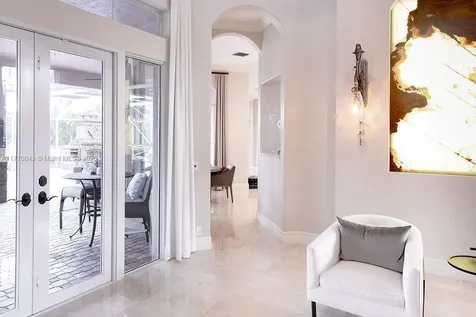 5025 Regency Isles Way Cooper City FL 33330