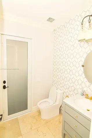 5025 Regency Isles Way Cooper City FL 33330