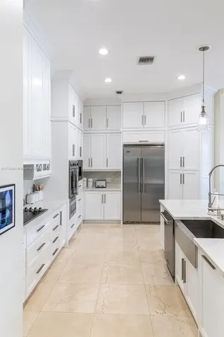 5025 Regency Isles Way Cooper City FL 33330