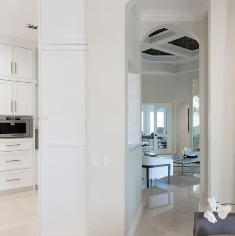 5025 Regency Isles Way Cooper City FL 33330