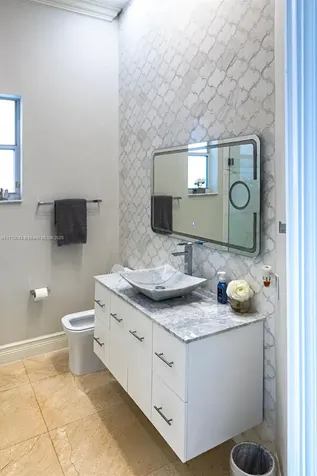 5025 Regency Isles Way Cooper City FL 33330