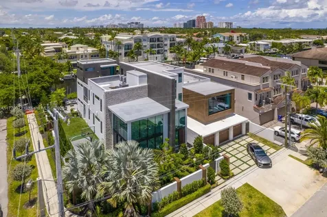 1400 Bayview Drive Fort Lauderdale FL 33304