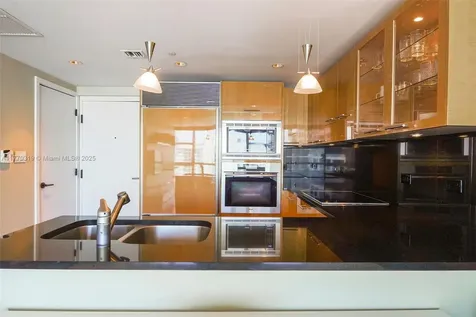 6801 Collins Avenue Miami Beach FL 33141