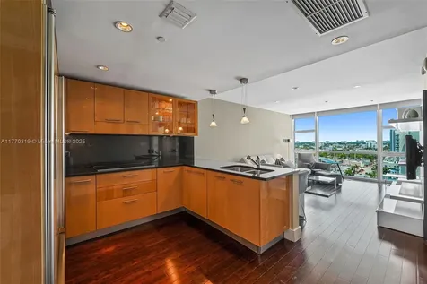 6801 Collins Avenue Miami Beach FL 33141