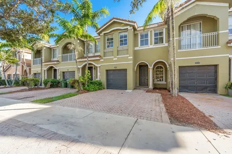 2556 SE 15th Court Homestead FL 33035