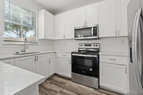 2556 SE 15th Court Homestead FL 33035