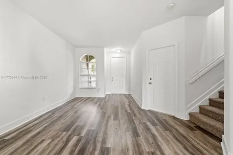 2556 SE 15th Court Homestead FL 33035