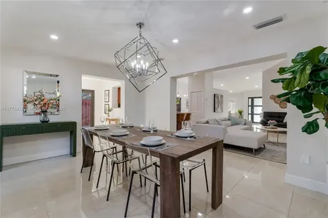 14517 SW 98th Terrace Miami FL 33186