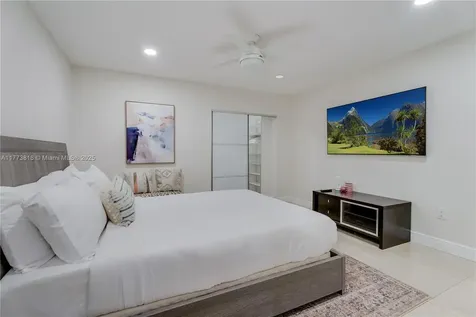 14517 SW 98th Terrace Miami FL 33186
