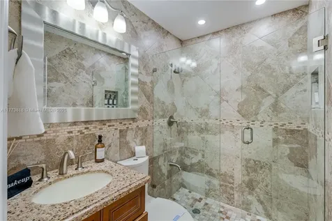 14517 SW 98th Terrace Miami FL 33186