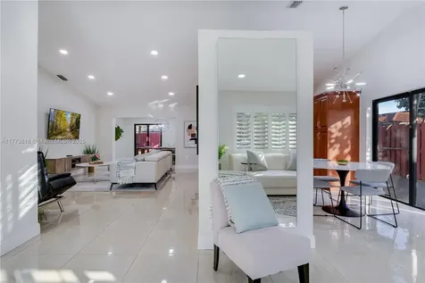 14517 SW 98th Terrace Miami FL 33186