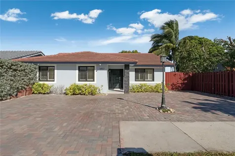 14517 SW 98th Terrace Miami FL 33186