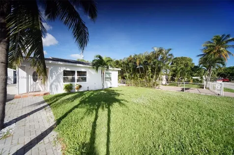 621 Hudson Road West Palm Beach FL 33405