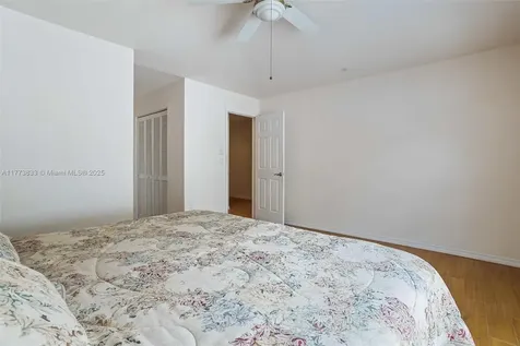 8411 SW 162nd Terrace Palmetto Bay FL 33157