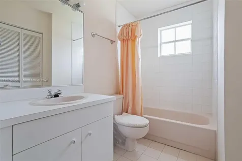 8411 SW 162nd Terrace Palmetto Bay FL 33157