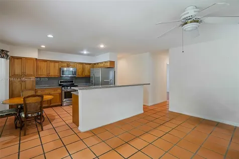 8411 SW 162nd Terrace Palmetto Bay FL 33157
