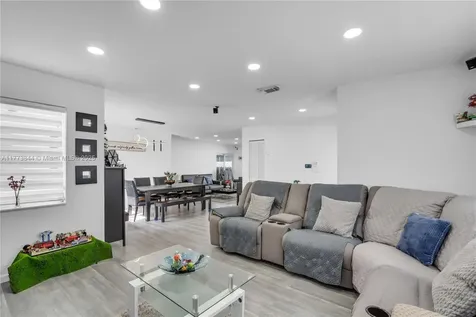 13351 SW 27th Street Miami FL 33175