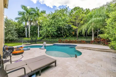 8110 Santalo Cove Court Boynton Beach FL 33473