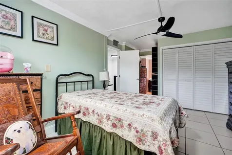 12332 SW 18th Terrace Miami FL 33175