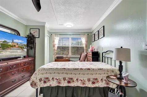 12332 SW 18th Terrace Miami FL 33175
