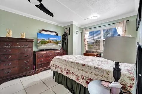 12332 SW 18th Terrace Miami FL 33175