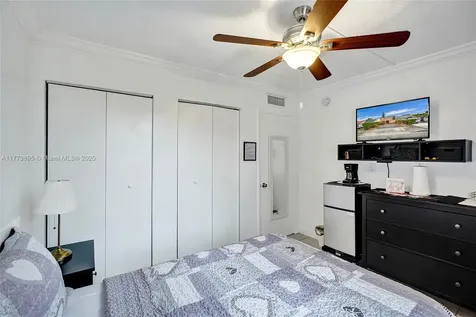 12332 SW 18th Terrace Miami FL 33175