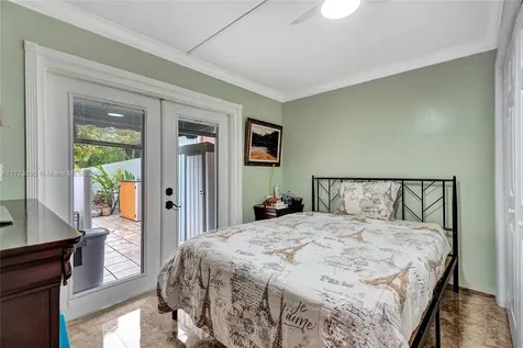 12332 SW 18th Terrace Miami FL 33175