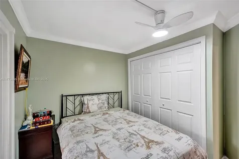 12332 SW 18th Terrace Miami FL 33175