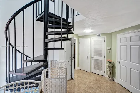 12332 SW 18th Terrace Miami FL 33175