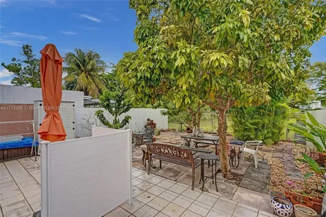 12332 SW 18th Terrace Miami FL 33175