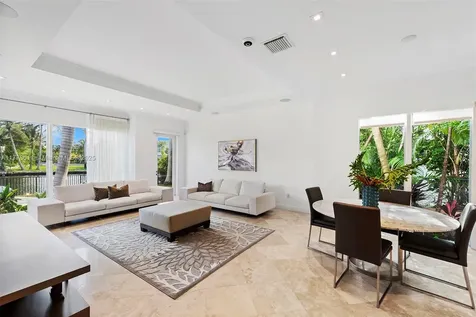 455 Centre Island Golden Beach FL 33160