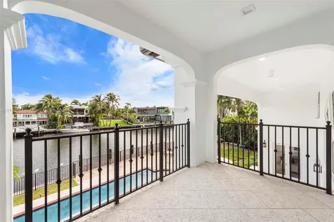 455 Centre Island Golden Beach FL 33160