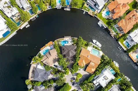 455 Centre Island Golden Beach FL 33160